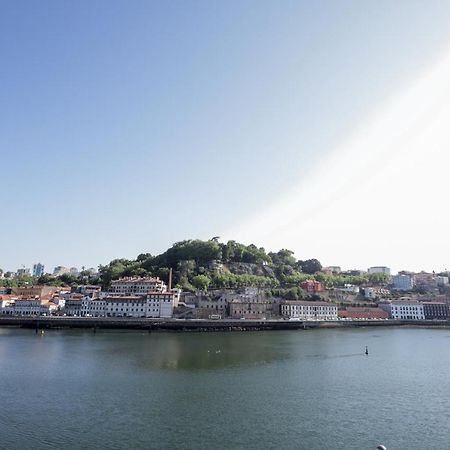 Douro Triplex - Destilaria Residence By Porto City Hosts Вила-Нова-ди-Гая Экстерьер фото
