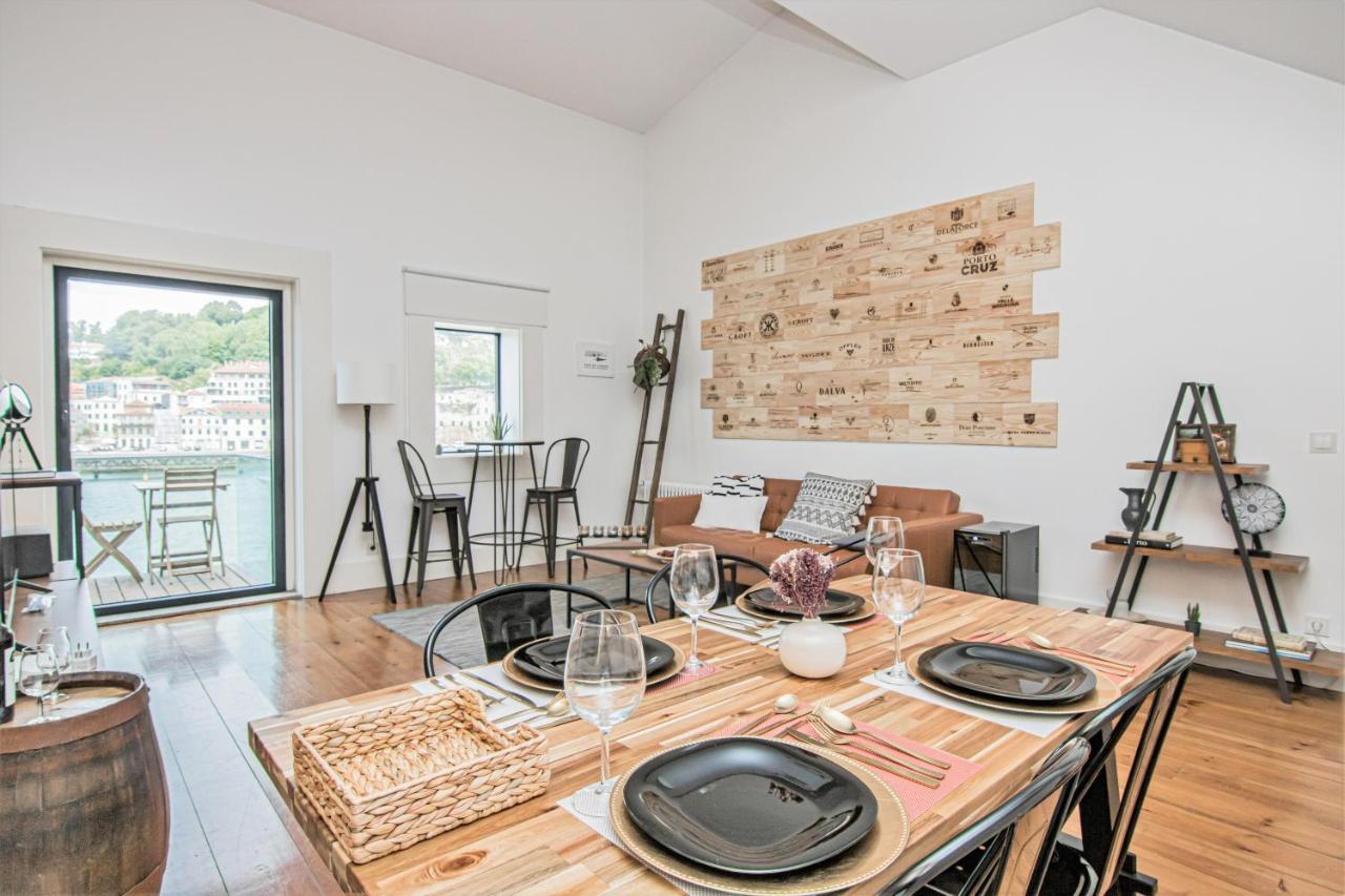 Douro Triplex - Destilaria Residence By Porto City Hosts Вила-Нова-ди-Гая Экстерьер фото