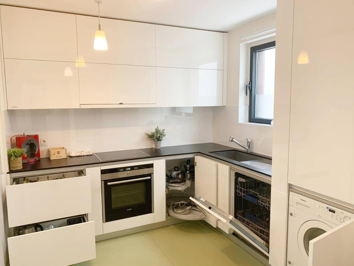 Douro Triplex - Destilaria Residence By Porto City Hosts Вила-Нова-ди-Гая Экстерьер фото