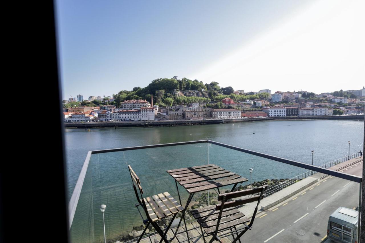 Douro Triplex - Destilaria Residence By Porto City Hosts Вила-Нова-ди-Гая Экстерьер фото